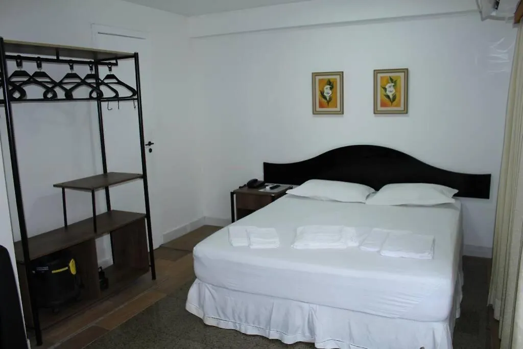 13 Flat Beira Mar Com Energia, Vaga, 3 Camas, Wi-Fi E Ar Apartment Fortaleza