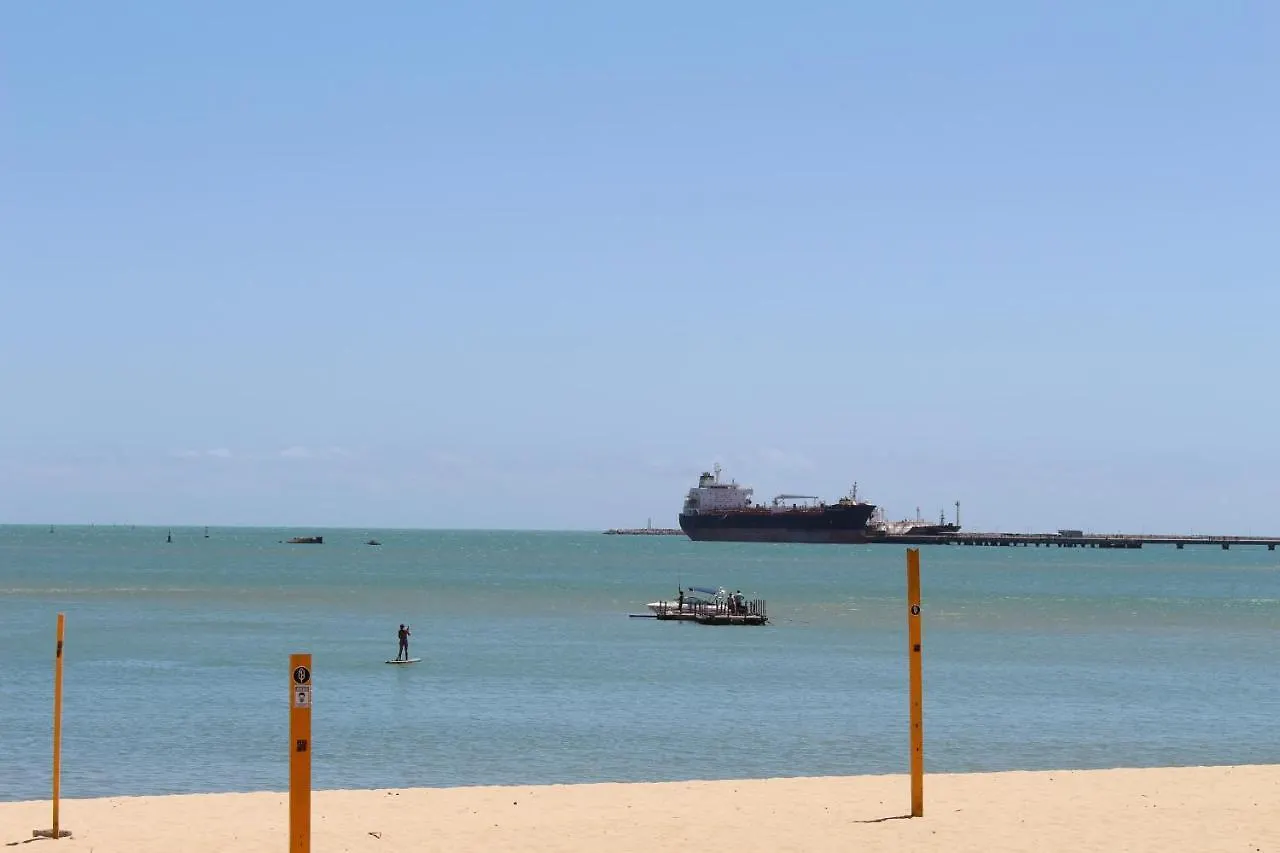 13 Flat Beira Mar Com Energia, Vaga, 3 Camas, Wi-Fi E Ar Apartment Fortaleza   Fortaleza (Ceara)